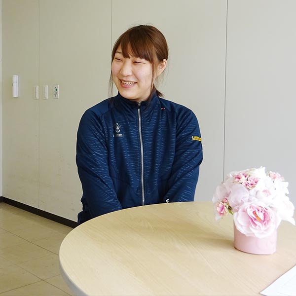 野村 真優 さん